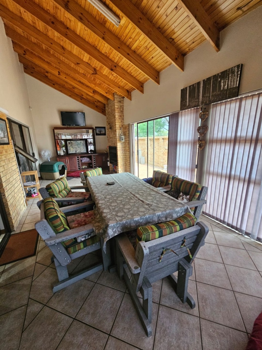 3 Bedroom Property for Sale in Vaalpark Free State